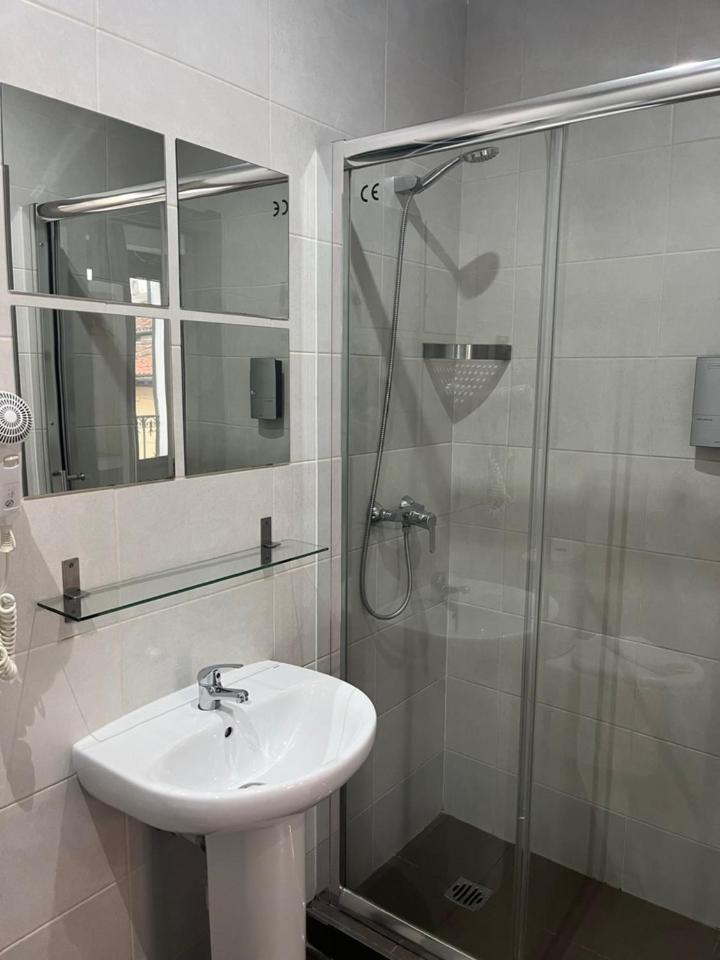 Fuencarral Rooms Madrid Ngoại thất bức ảnh