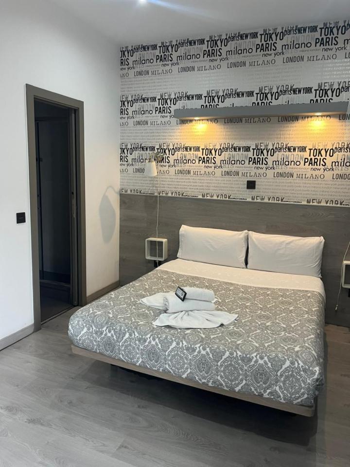 Fuencarral Rooms Madrid Ngoại thất bức ảnh